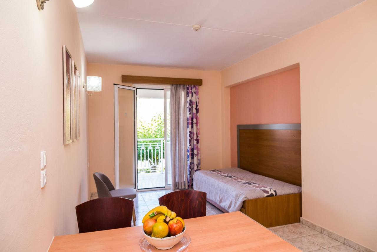 Macedonia Otel Kalamákion Dış mekan fotoğraf