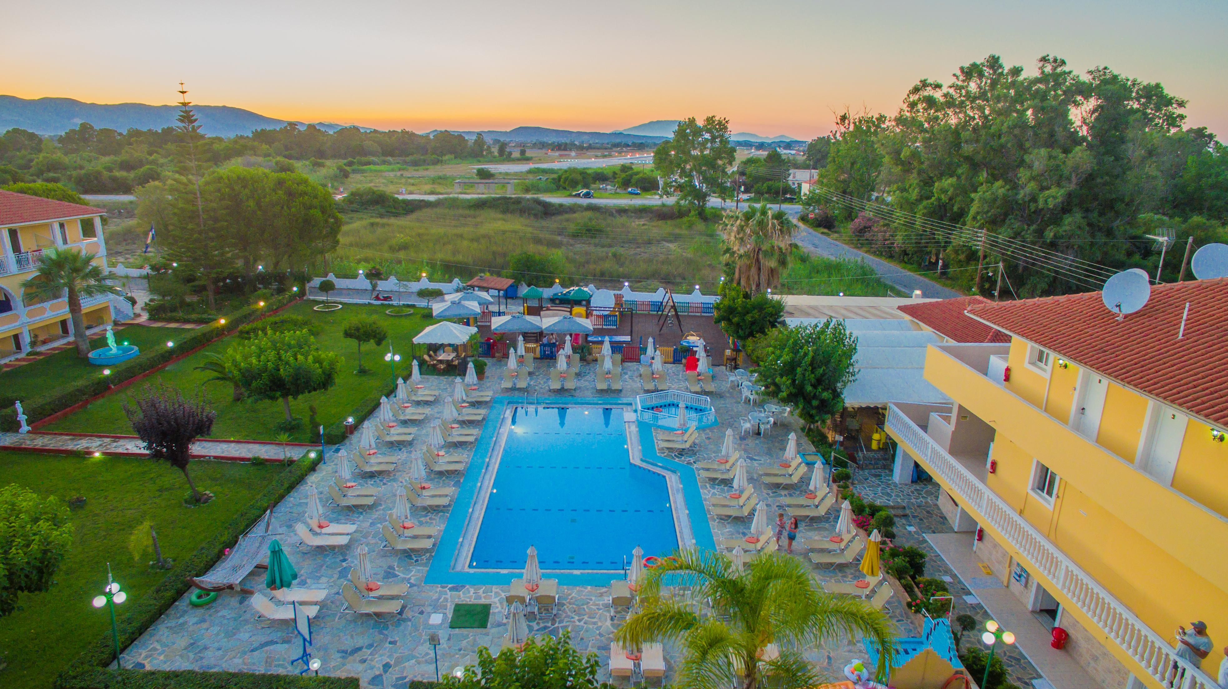 Macedonia Otel Kalamákion Dış mekan fotoğraf