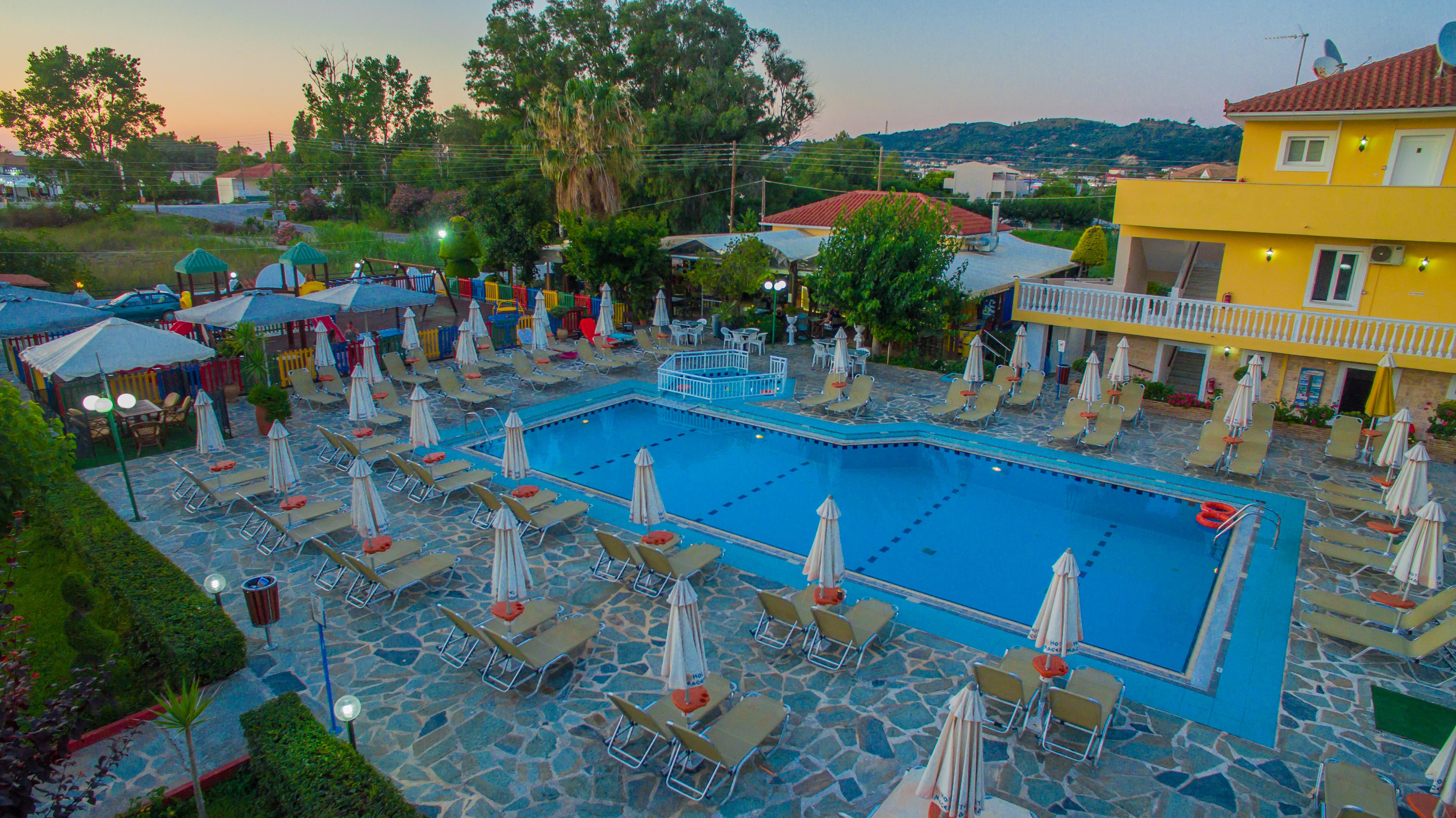 Macedonia Otel Kalamákion Dış mekan fotoğraf